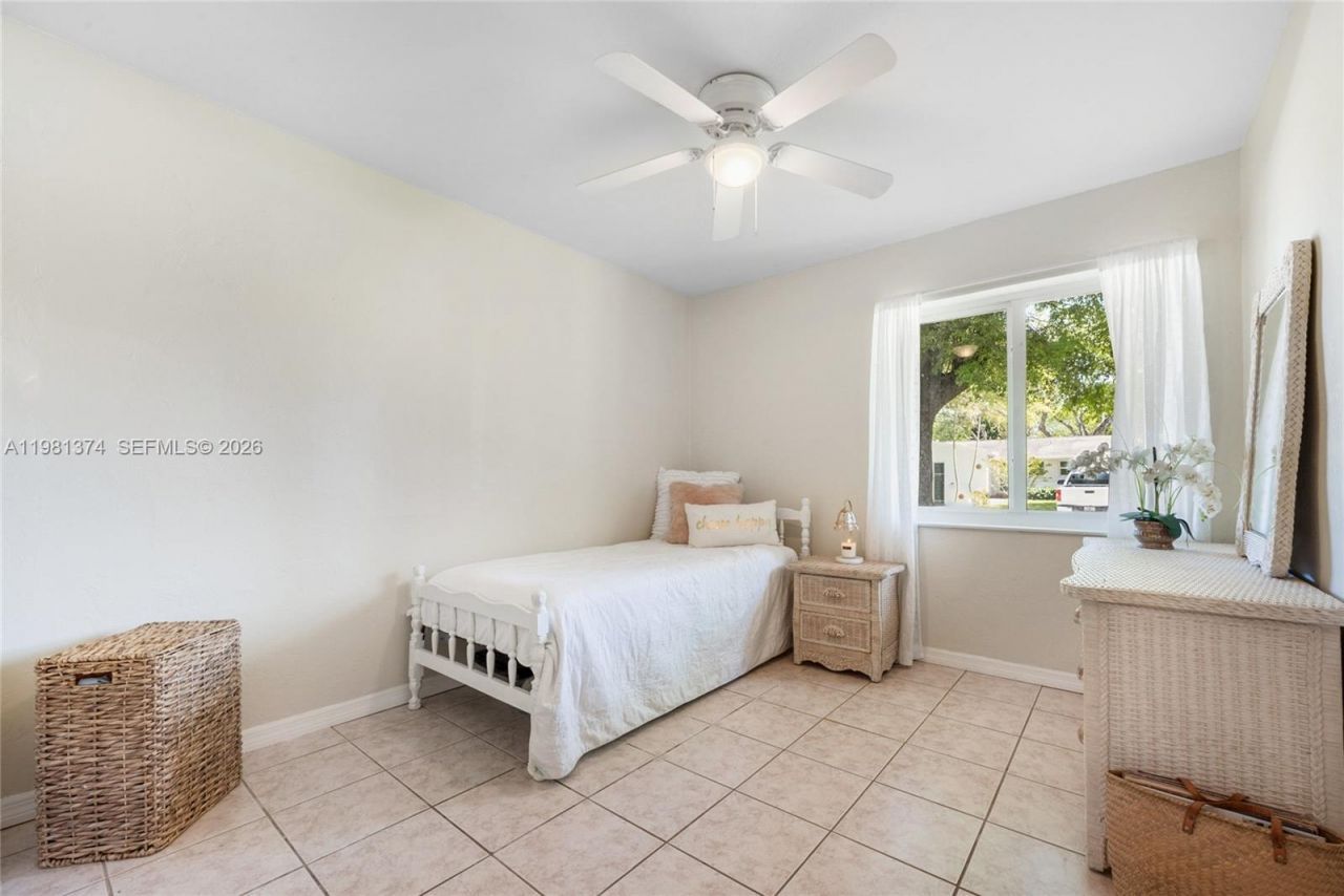 18044 SW 89th Pl , Palmetto Bay, FL 33157 Photo