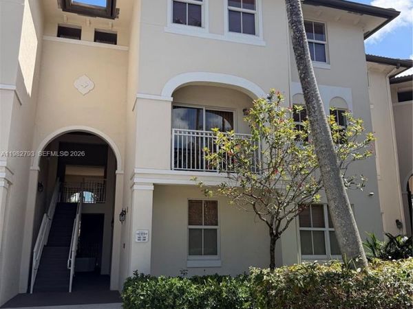 11401 NW 89th St , Unit 204, Doral, FL 33178