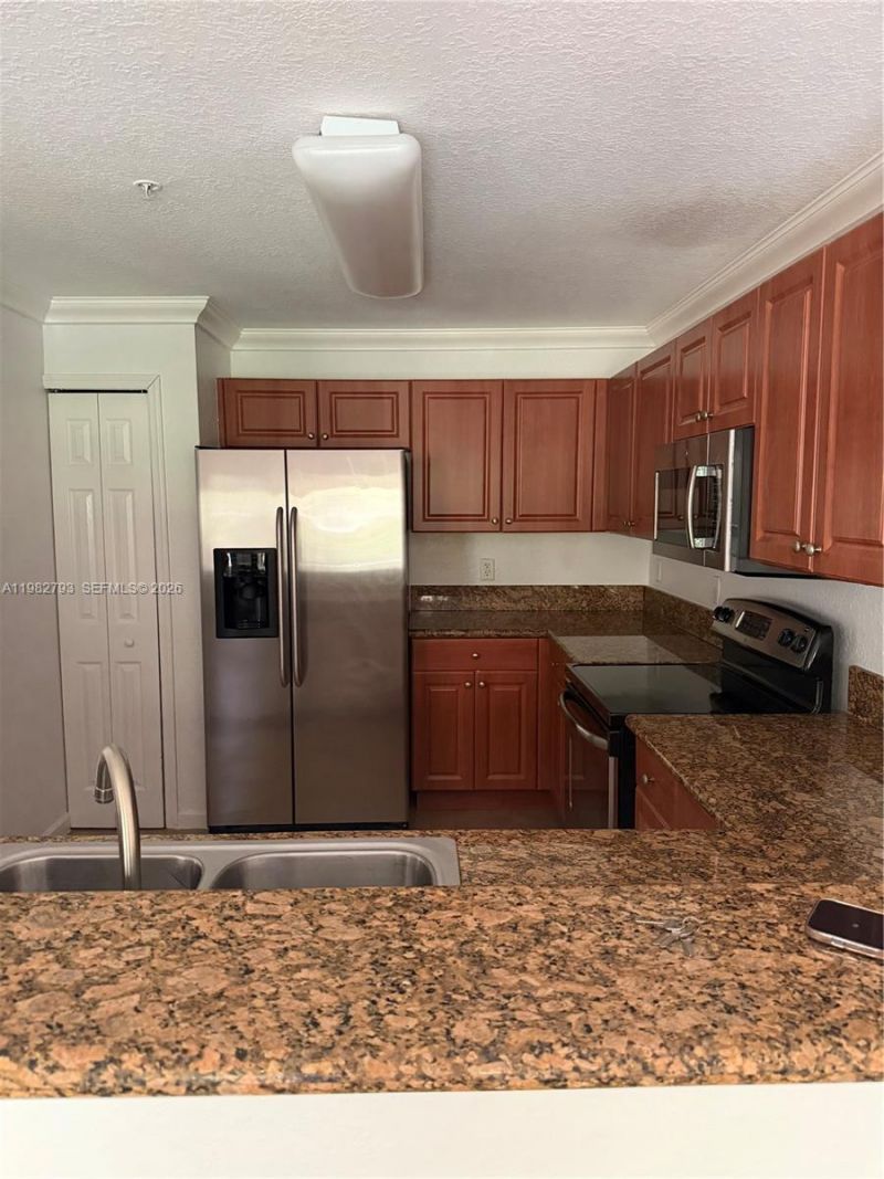 11401 NW 89th St , Unit 204, Doral, FL 33178 Photo