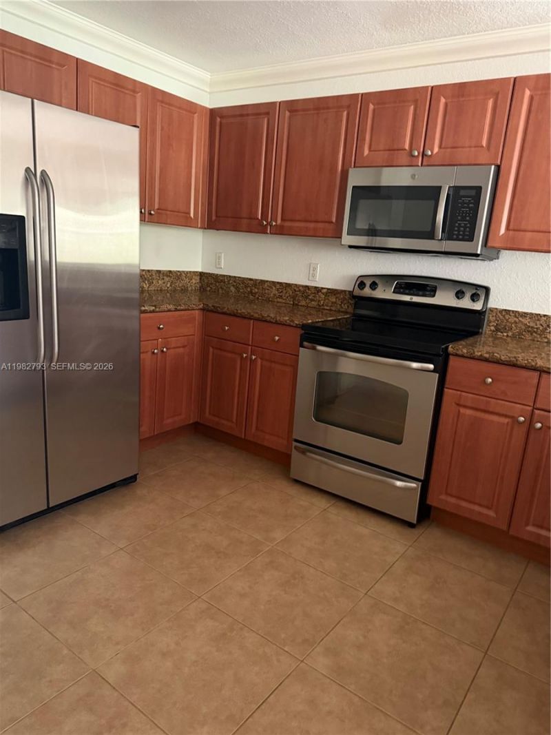 11401 NW 89th St , Unit 204, Doral, FL 33178 Photo