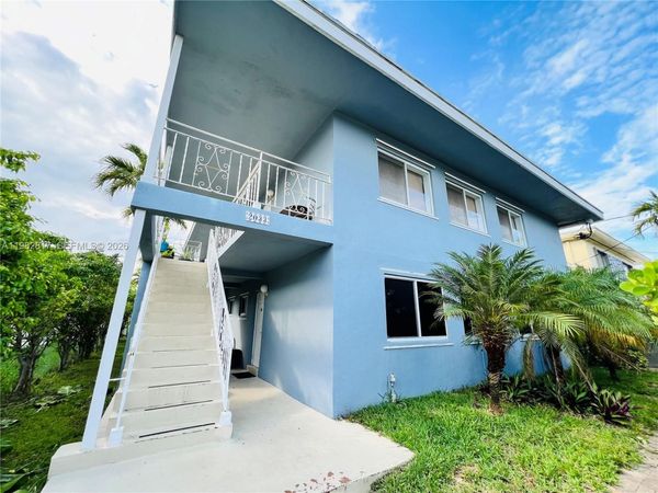 2033 Calais Dr , Unit 3, Miami Beach, FL 33141