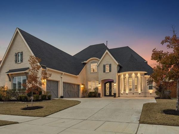 466 Dancing Water Drive, Frisco, TX 75036