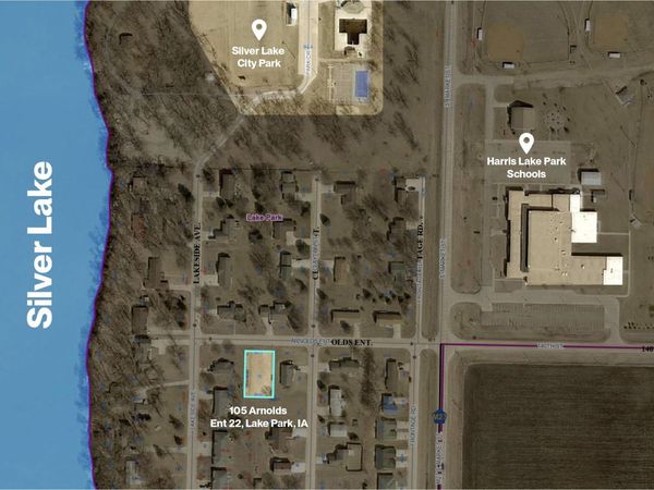 105 Arnolds Ent, Unit 22, Lake Park, IA 51347