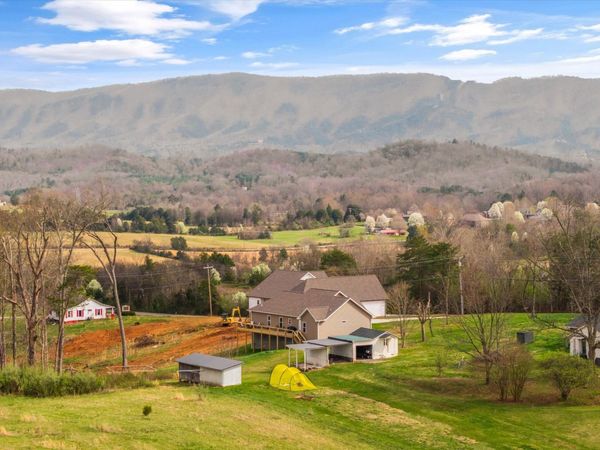 6035 Bingham Lane, Maryville, TN 37801