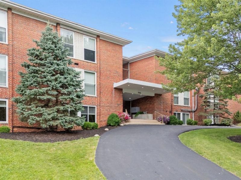 3566 Amberacres Drive, Unit 4, Cincinnati, OH 45237 Photo 1