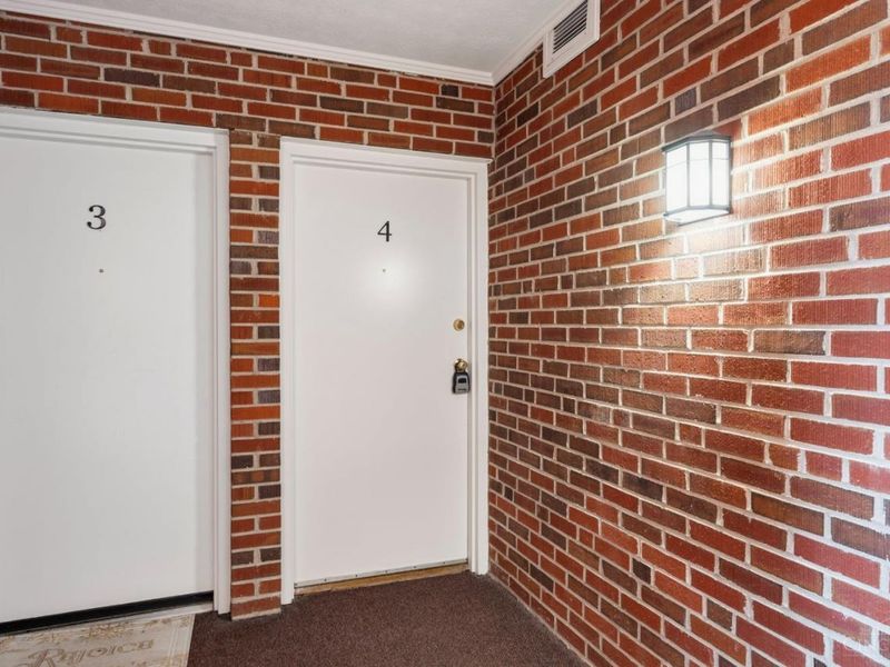 3566 Amberacres Drive, Unit 4, Cincinnati, OH 45237 Photo 3