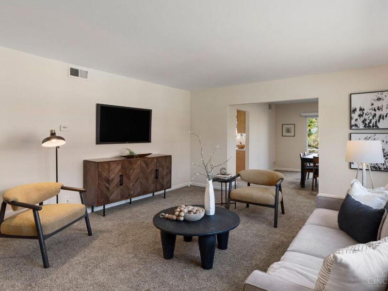 3566 Amberacres Drive, Unit 4, Cincinnati, OH 45237 Photo 5