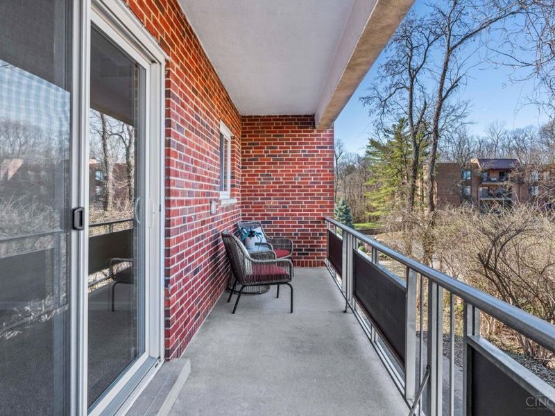 3566 Amberacres Drive, Unit 4, Cincinnati, OH 45237 Photo 9