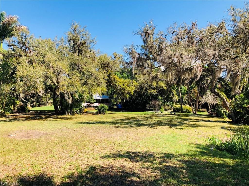 17500 Taylor Rd, Alva, FL 33920 Photo