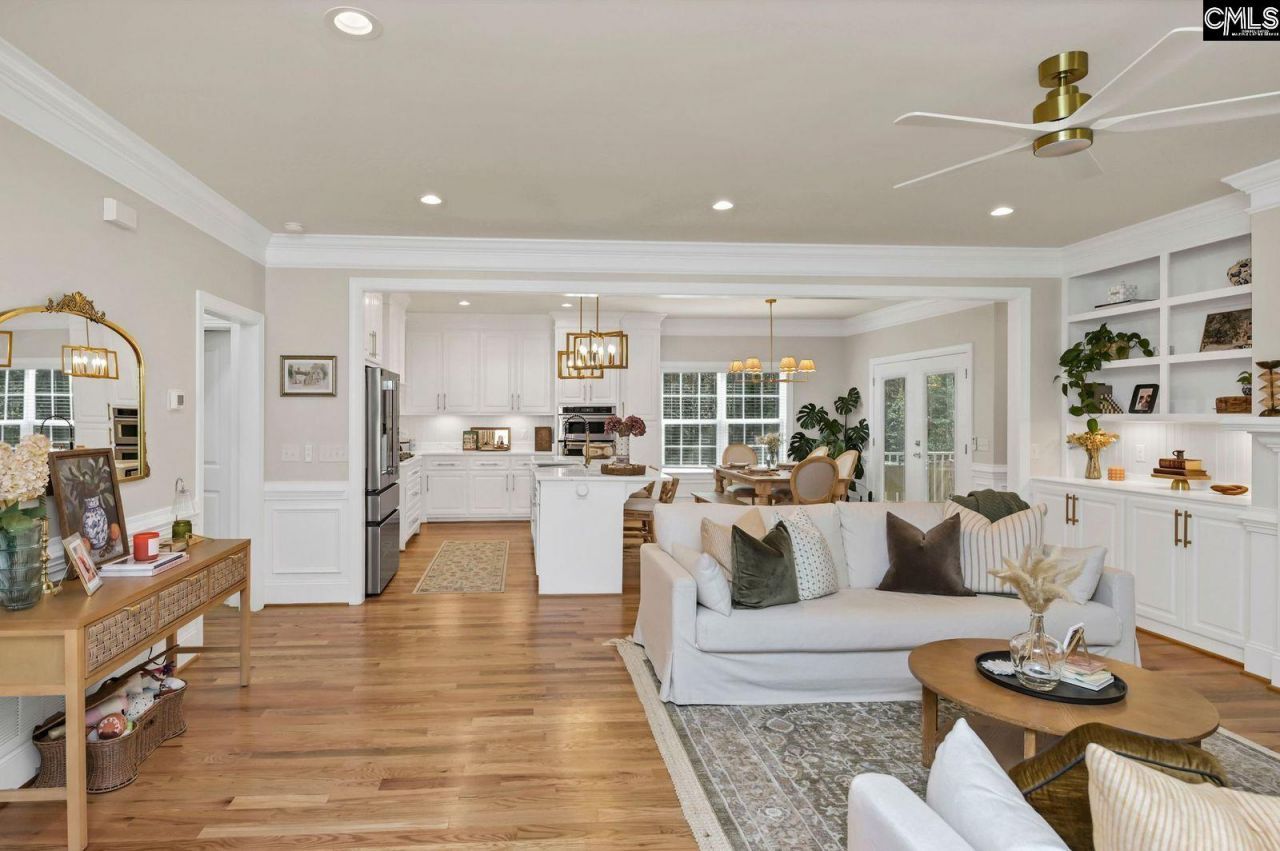 344 Redstone Way  Photo 10