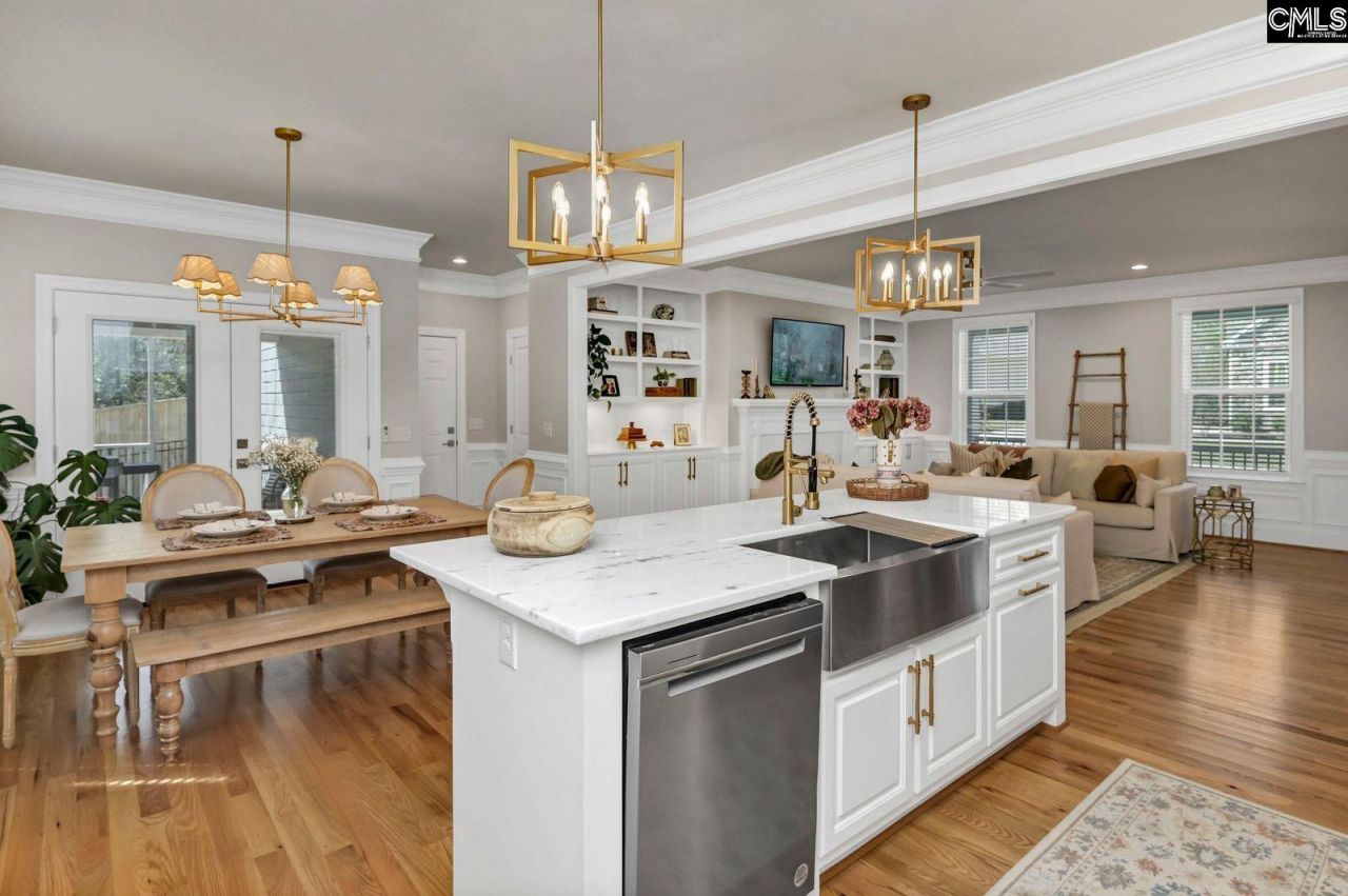 344 Redstone Way  Photo 17