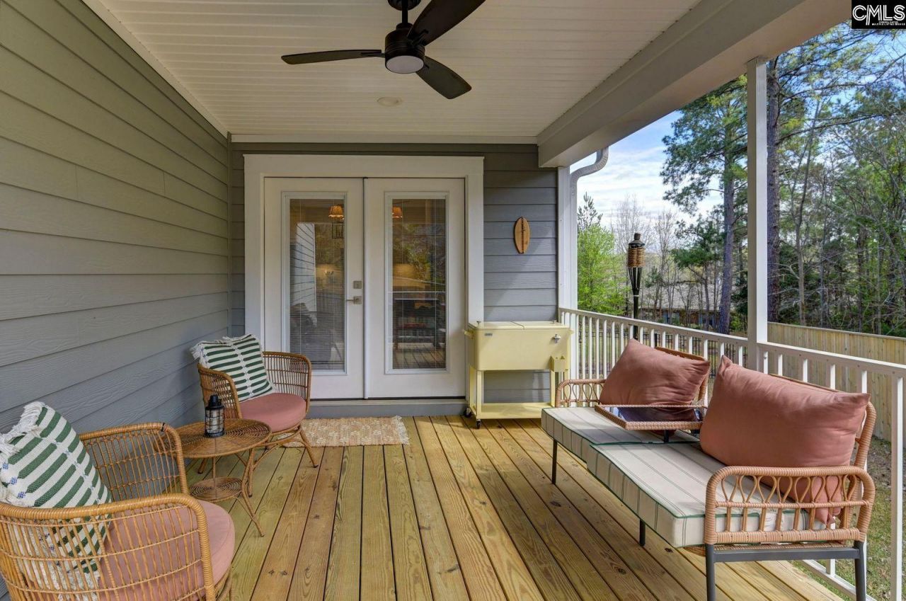 344 Redstone Way  Photo 21