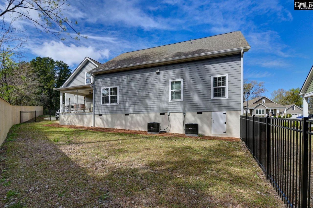344 Redstone Way Photo 24