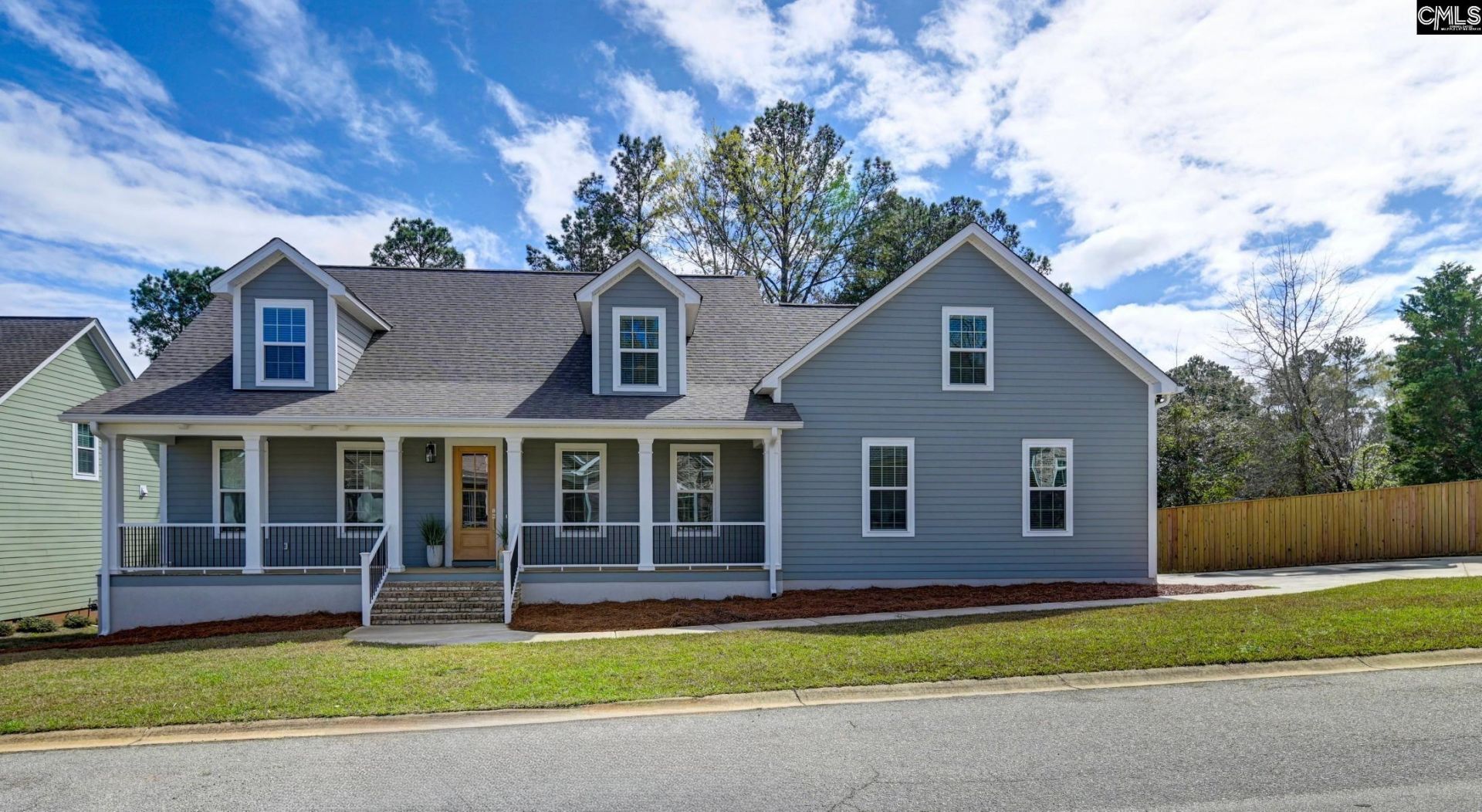 344 Redstone Way Photo 4