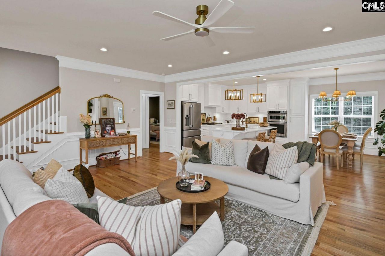 344 Redstone Way  Photo 8