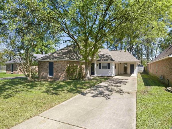 18152 Woodhaven Dr, Prairieville, LA 70769