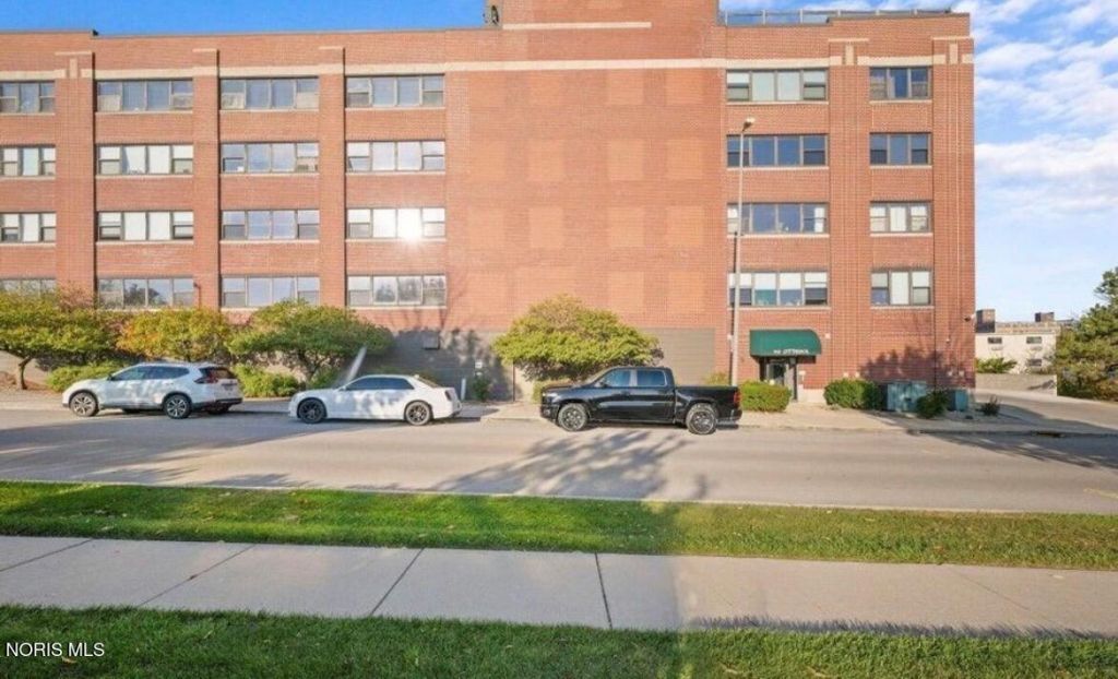 110 Ottawa Street , Toledo, OH 43604 Main Photo