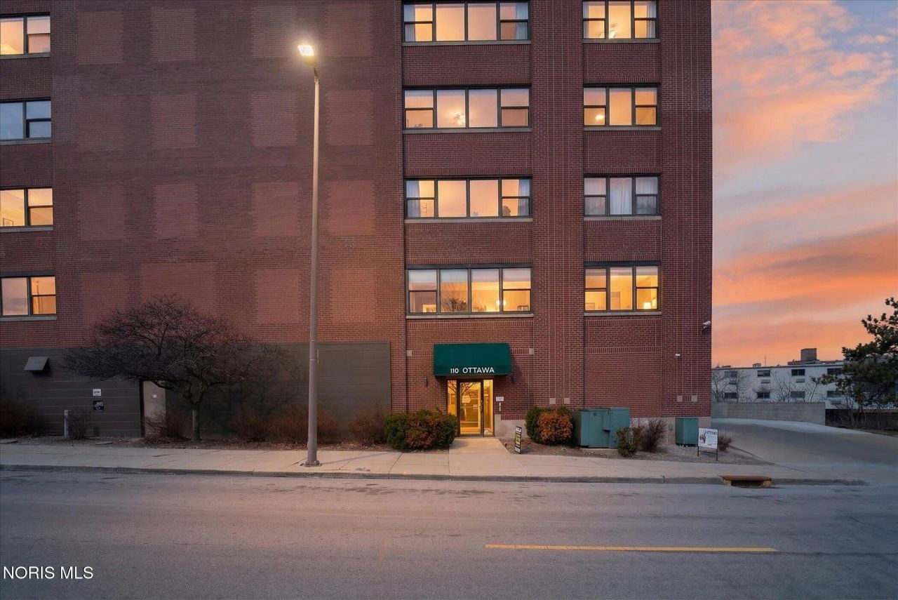 110 Ottawa Street, Toledo, OH 43604 Main Photo