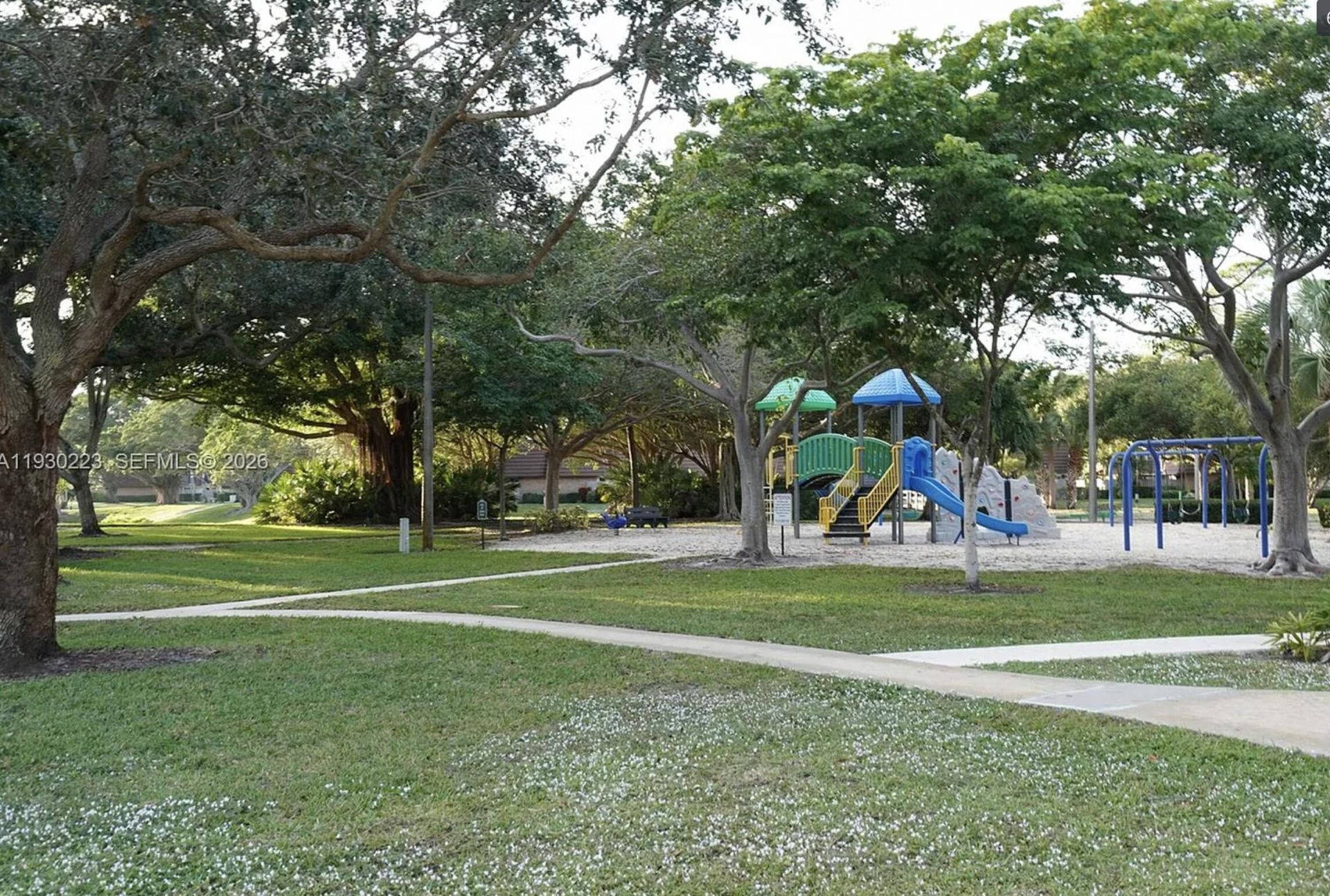 2427 24th Lane, Palm Beach Gardens, FL 33418 Photo