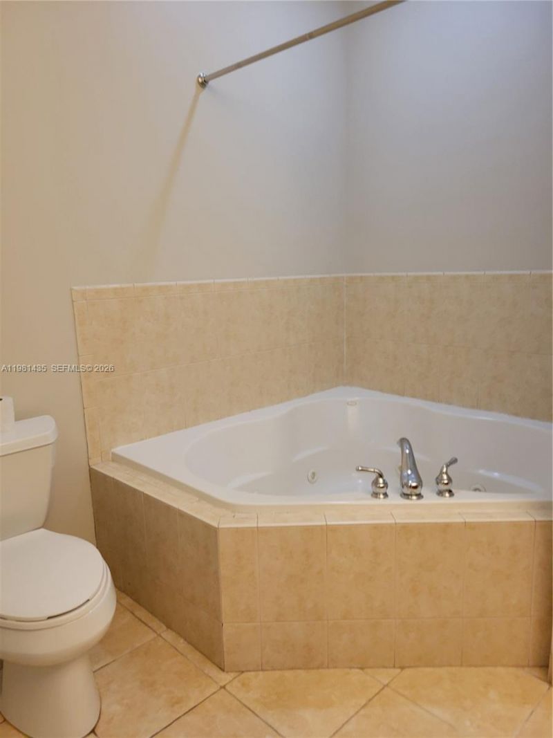 413 SW 5th St , Fort Lauderdale, FL 33315 Photo