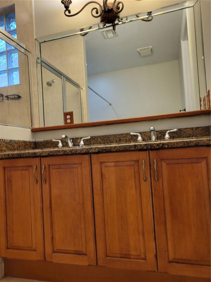 413 SW 5th St , Fort Lauderdale, FL 33315 Photo