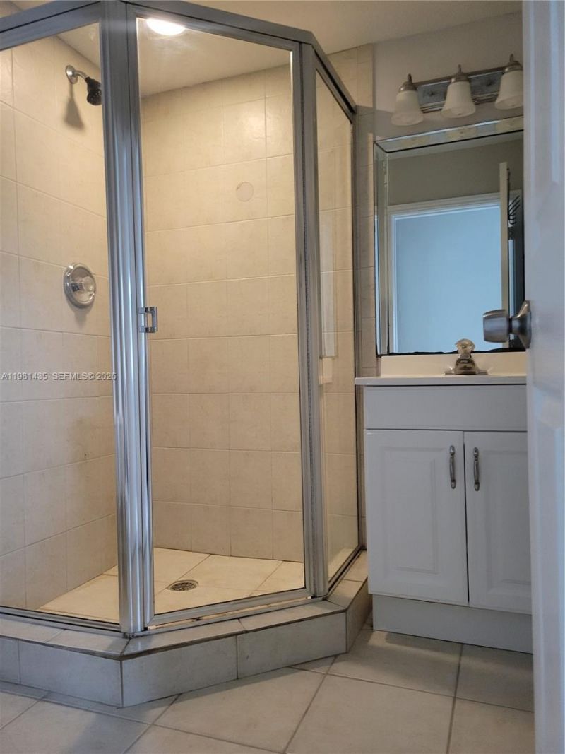 413 SW 5th St , Fort Lauderdale, FL 33315 Photo