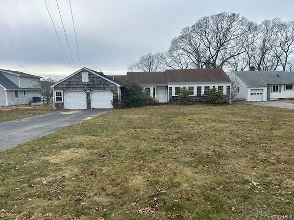 2810 Beebe Drive , Cutchogue, NY 11935