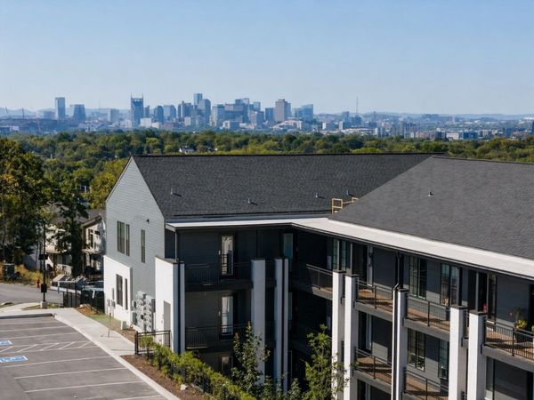600 E Trinity Ln, Unit 118, Nashville, TN 37207