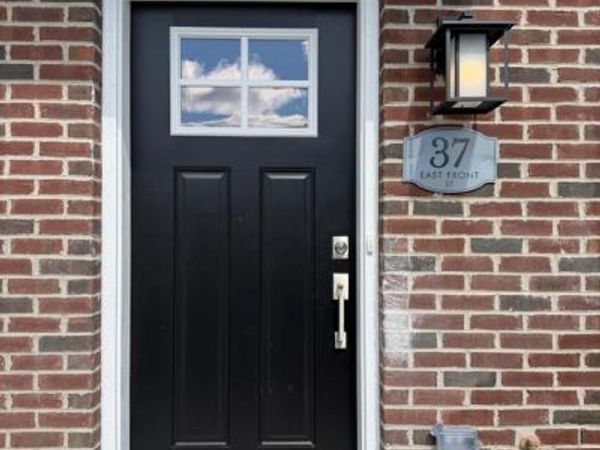 37 EAST FRONT STREET, BRIDGEPORT, PA 19405