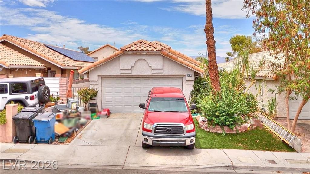 5420 Moonstruck Avenue, Las Vegas, NV 89107 Main Photo