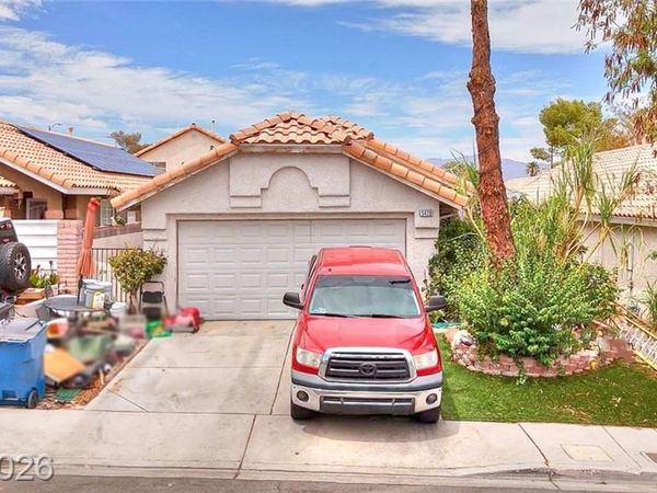 5420 Moonstruck Avenue, Las Vegas, NV 89107