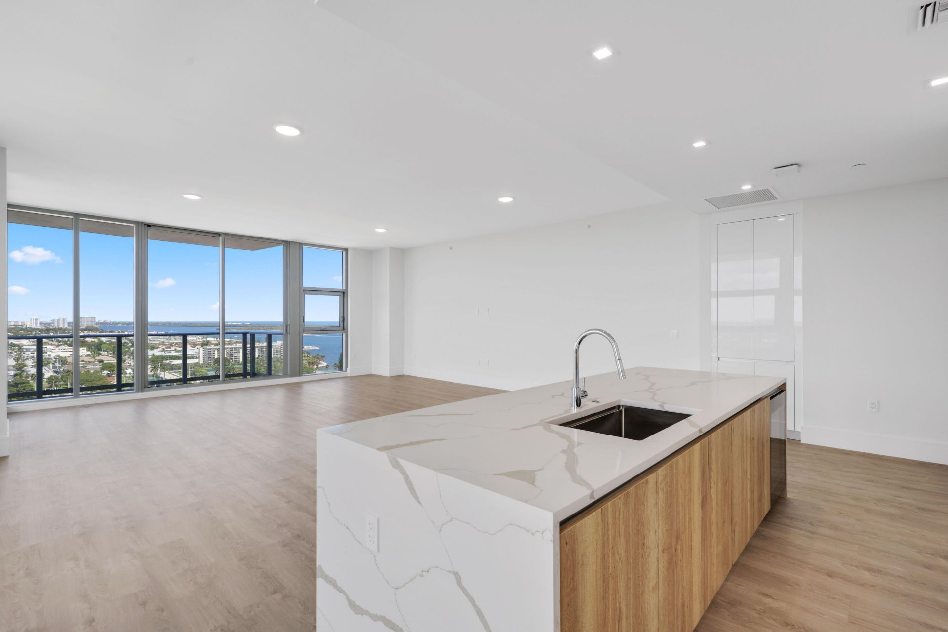 220 Lake Shore Drive, Unit 1823, Lake Park, FL 33403 Photo