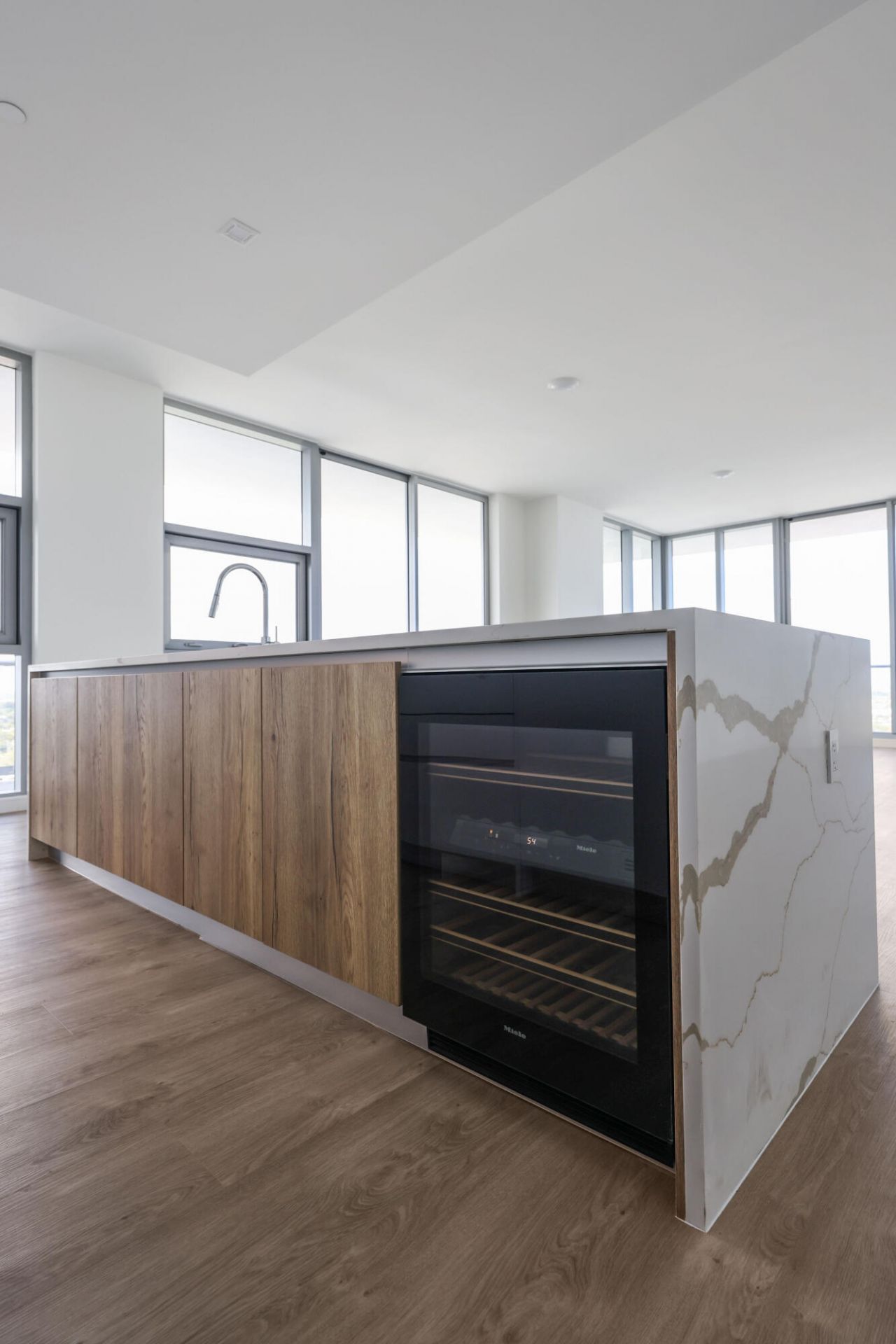 220 Lake Shore Drive, Unit 1823, Lake Park, FL 33403 Photo