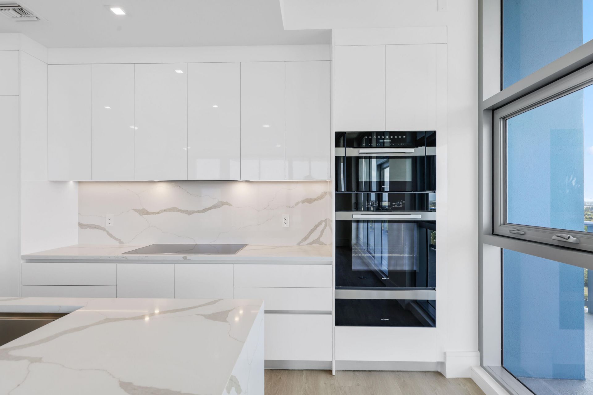 220 Lake Shore Drive, Unit 1823, Lake Park, FL 33403 Photo