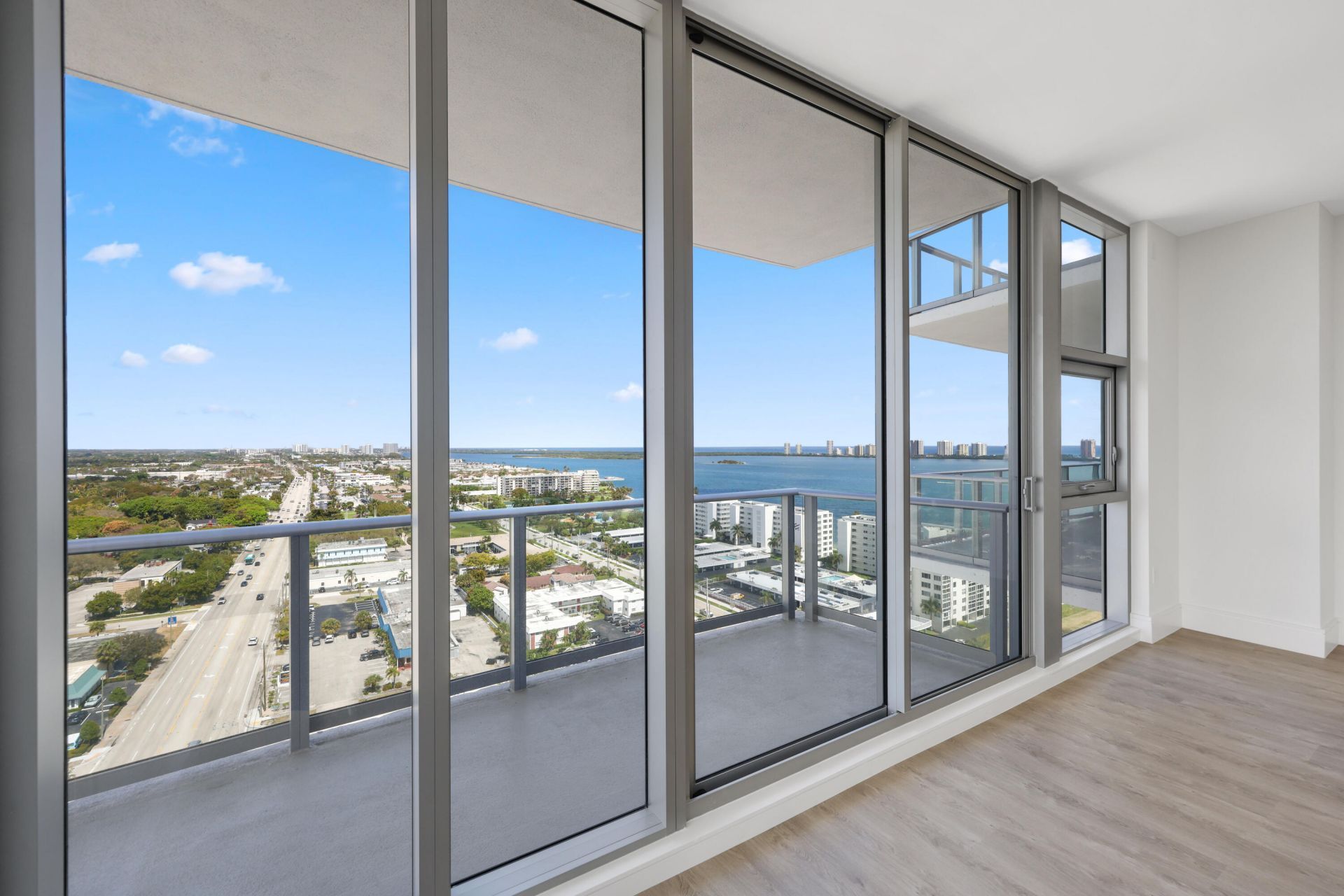 220 Lake Shore Drive, Unit 1823, Lake Park, FL 33403 Photo