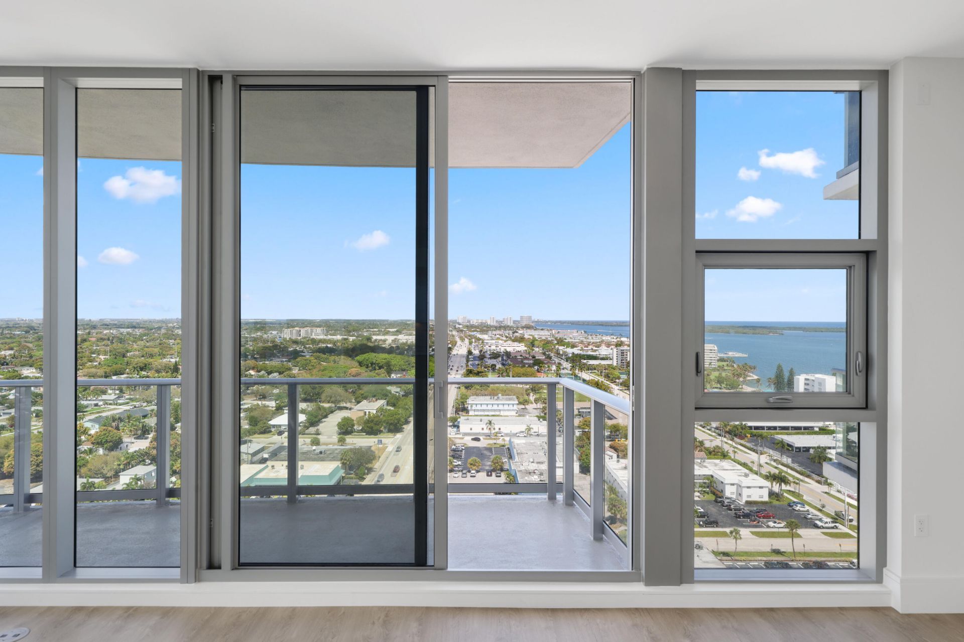 220 Lake Shore Drive, Unit 1823, Lake Park, FL 33403 Photo