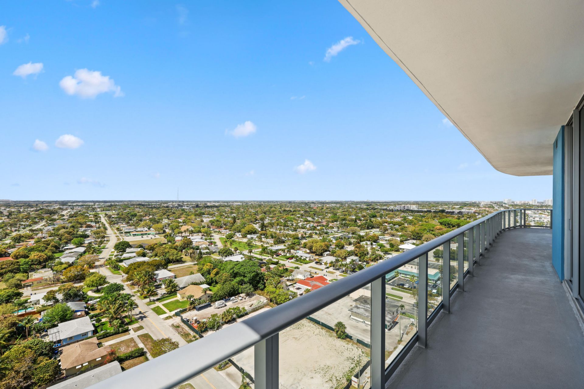220 Lake Shore Drive, Unit 1823, Lake Park, FL 33403 Photo