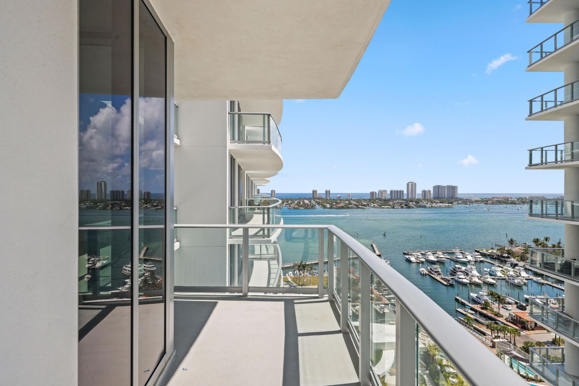 220 Lake Shore Drive, Unit 1823, Lake Park, FL 33403 Photo