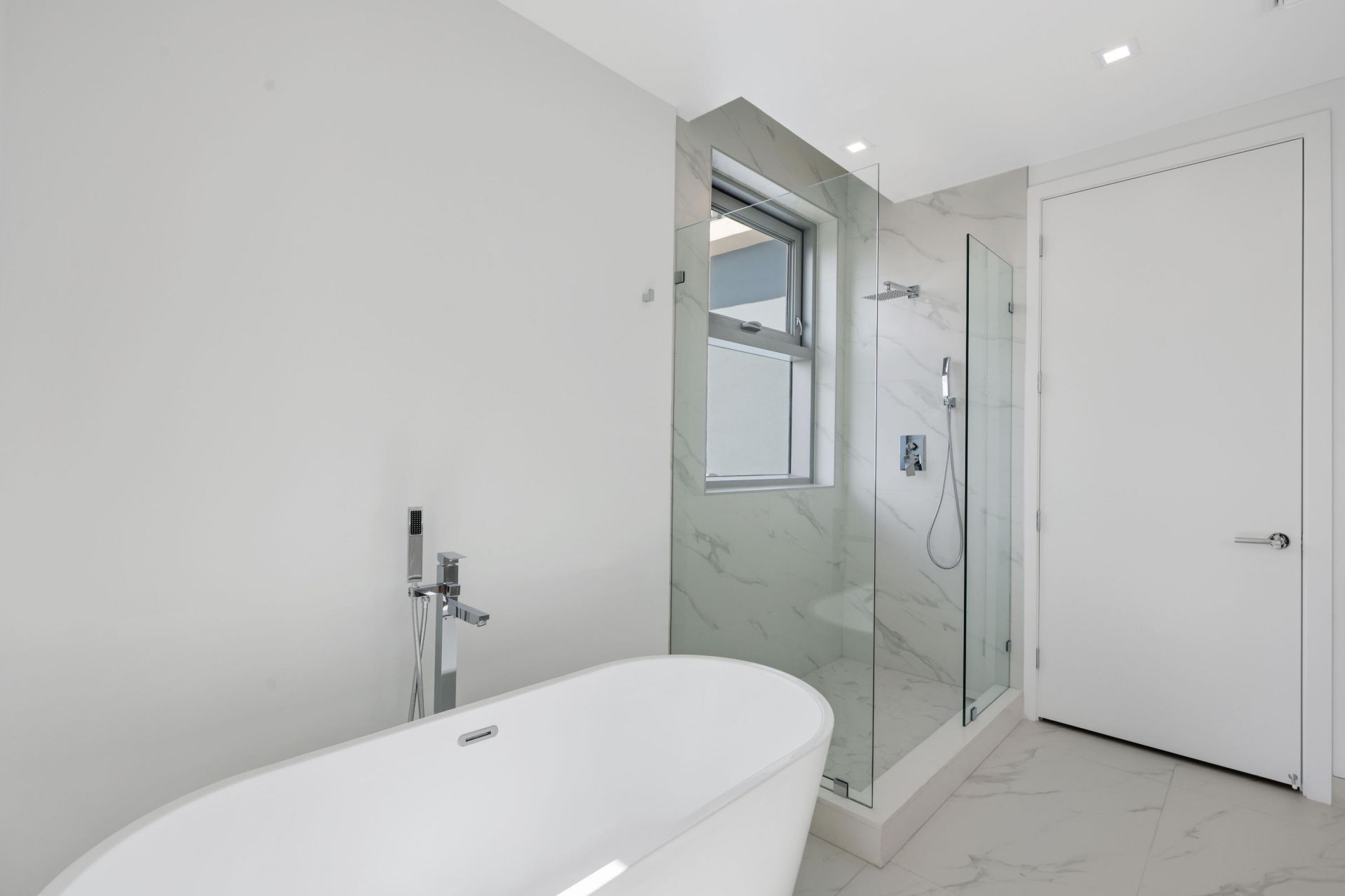 220 Lake Shore Drive, Unit 1823, Lake Park, FL 33403 Photo