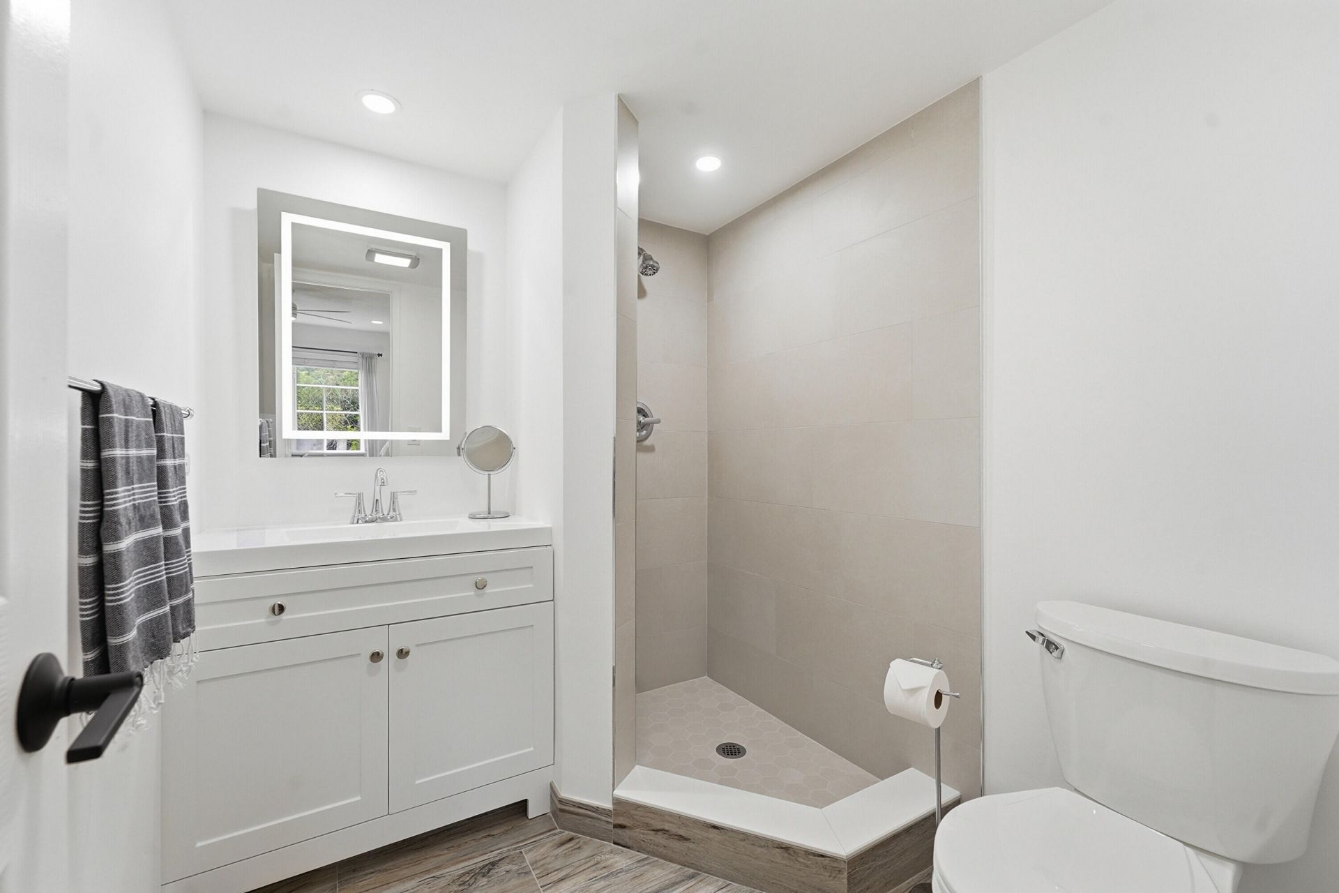 2860 NE 14th Street Causeway, Unit 107, Pompano Beach, FL 33062 Photo