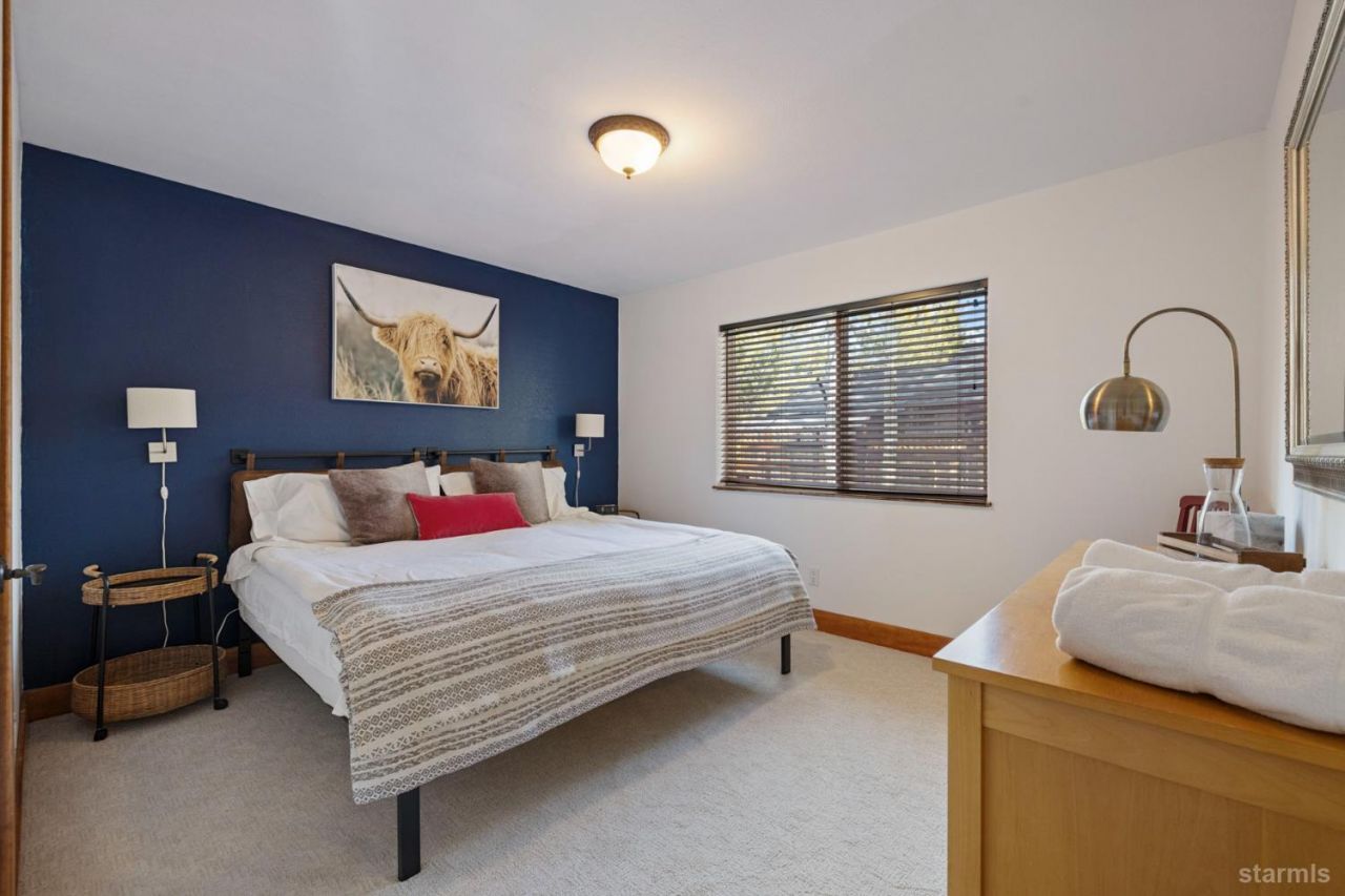 2367 Wasabe Drive, South Lake Tahoe, CA 96150 Photo