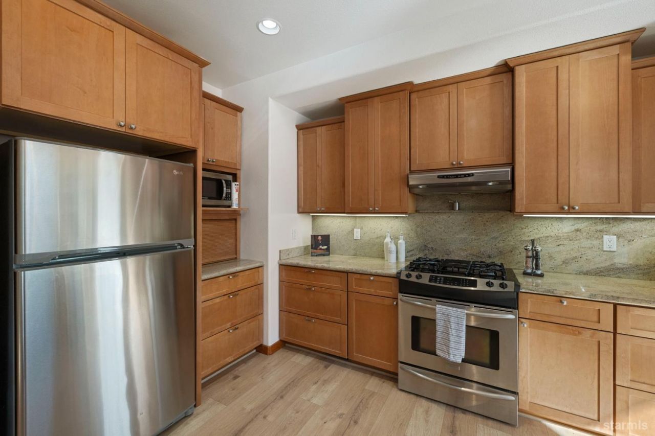 2367 Wasabe Drive, South Lake Tahoe, CA 96150 Photo