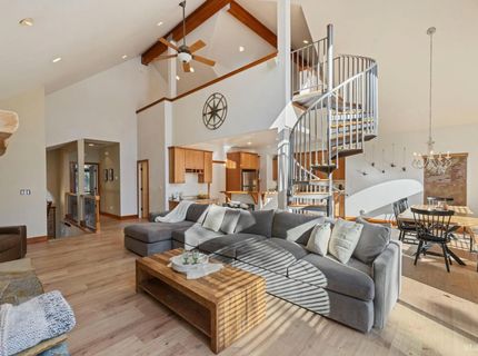 2367 Wasabe Drive, South Lake Tahoe, CA 96150 Photo