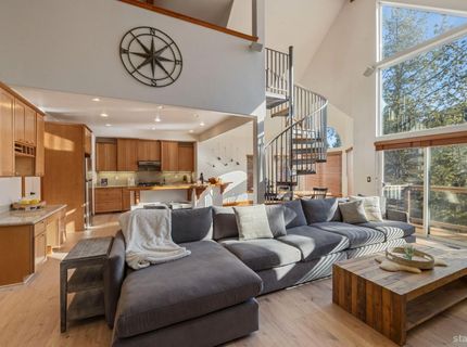 2367 Wasabe Drive, South Lake Tahoe, CA 96150 Photo