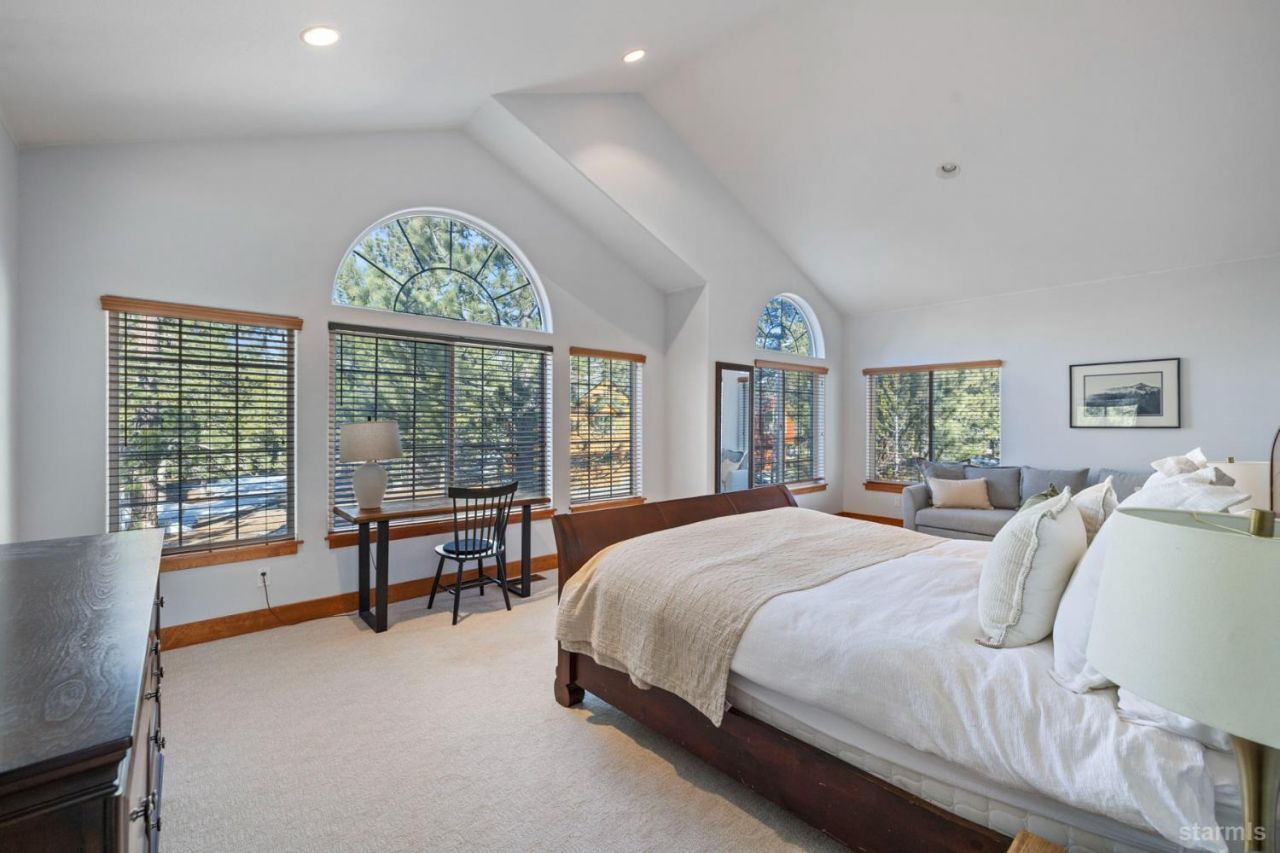 2367 Wasabe Drive, South Lake Tahoe, CA 96150 Photo