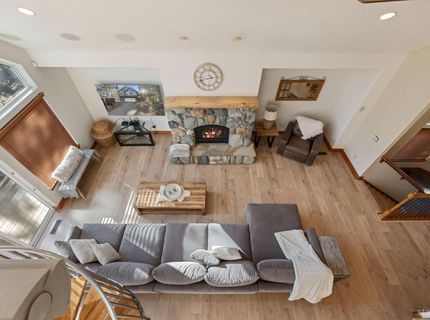 2367 Wasabe Drive, South Lake Tahoe, CA 96150 Photo