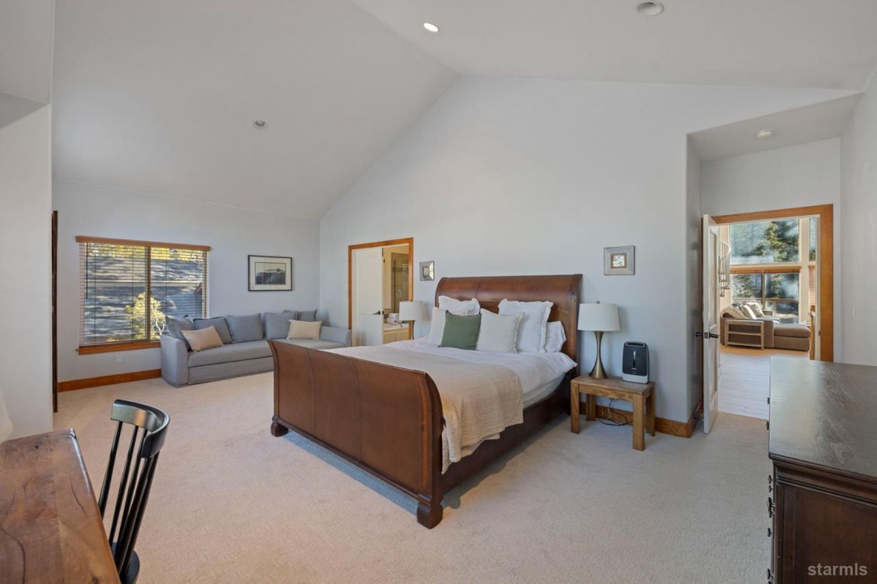 2367 Wasabe Drive, South Lake Tahoe, CA 96150 Photo