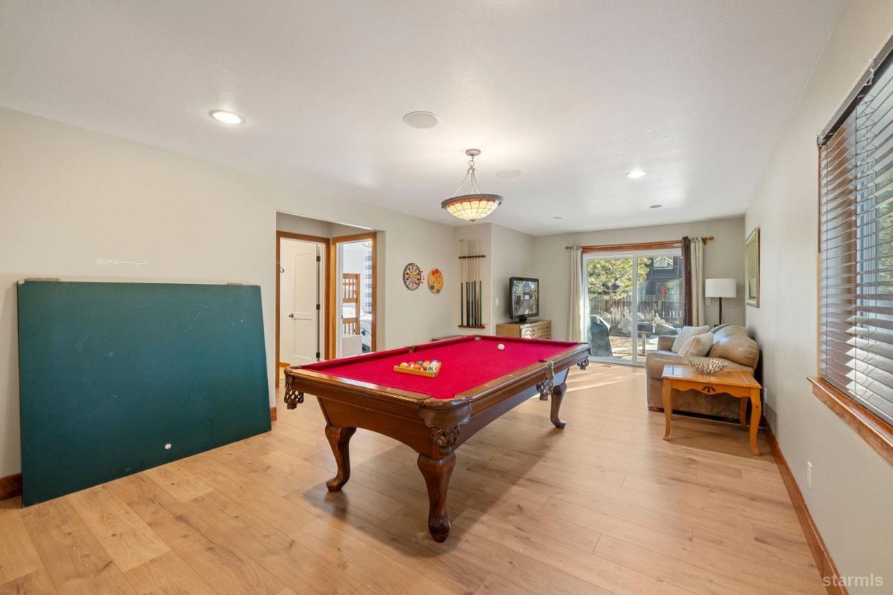 2367 Wasabe Drive, South Lake Tahoe, CA 96150 Photo