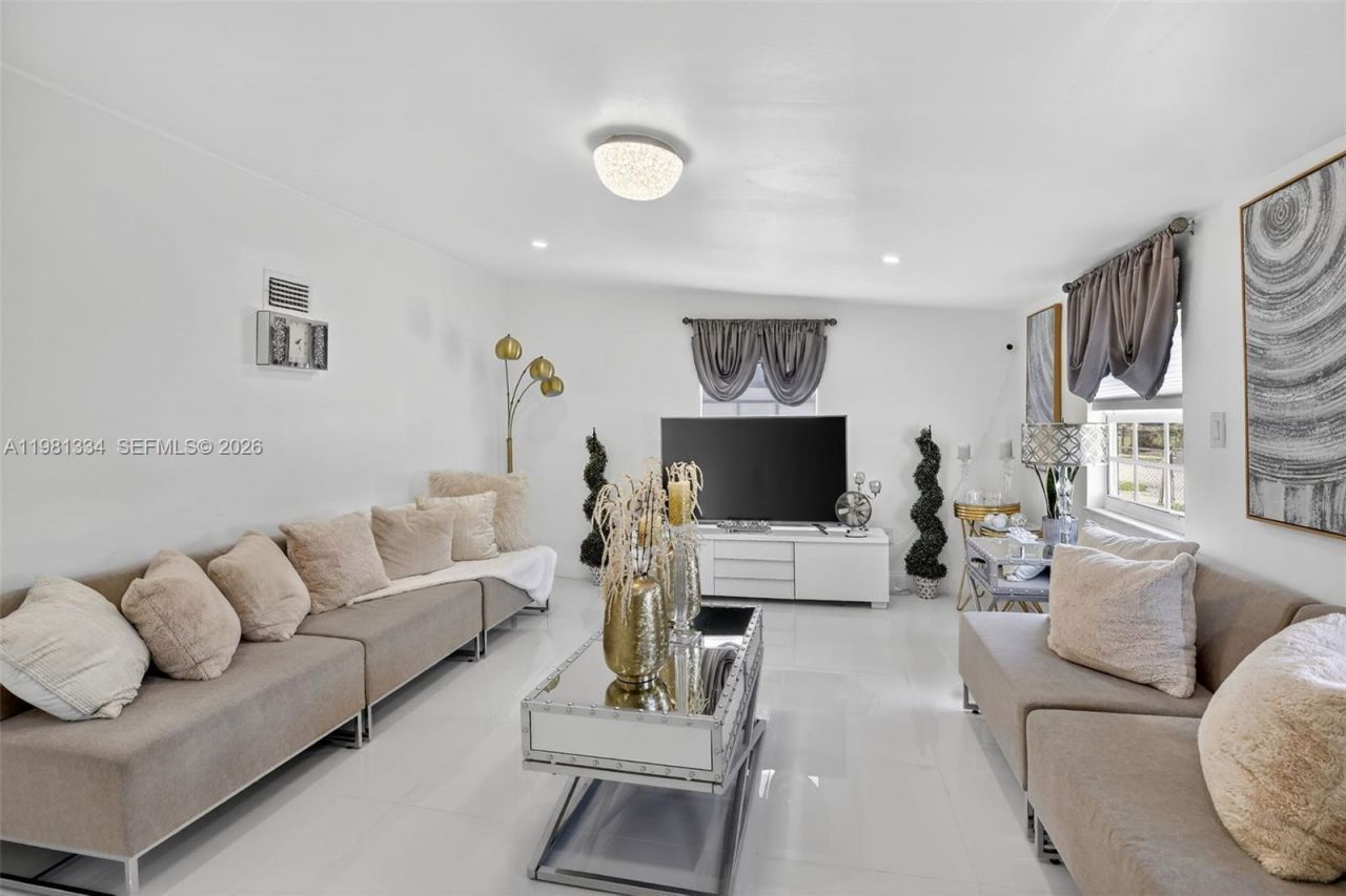 3220 NW 2nd St, Lauderhill, FL 33311 Photo