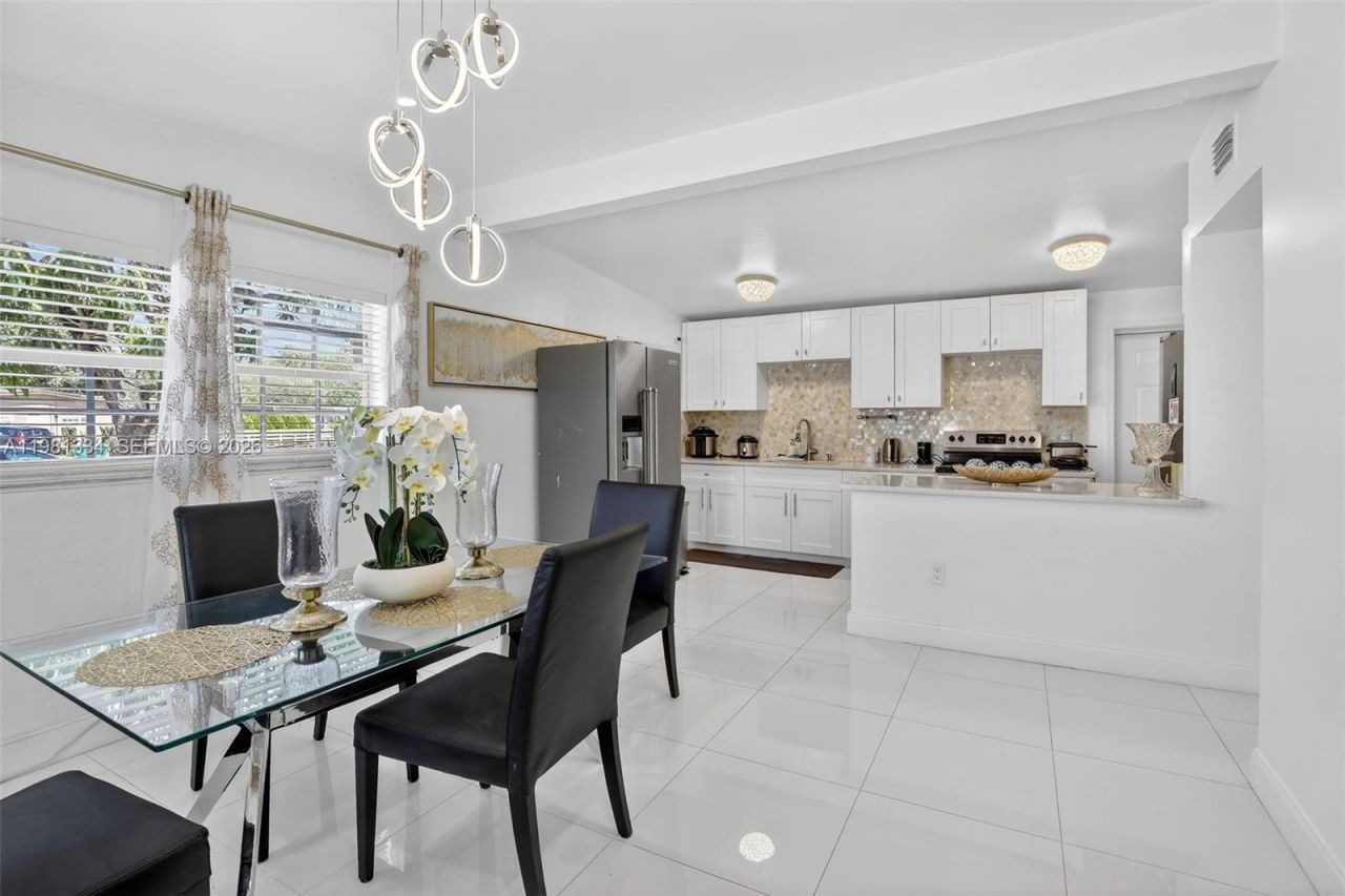 3220 NW 2nd St, Lauderhill, FL 33311 Photo